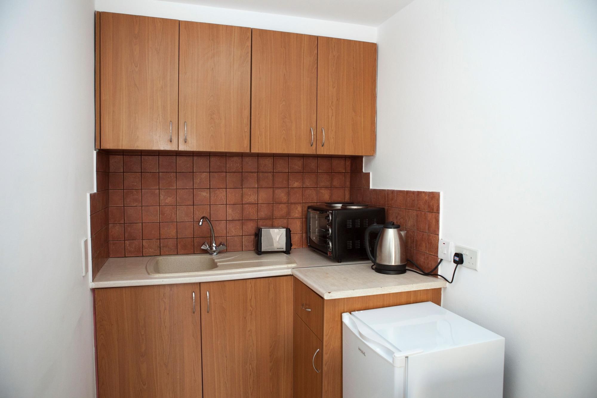 Alecos Hotel Apartments Paphos Ngoại thất bức ảnh