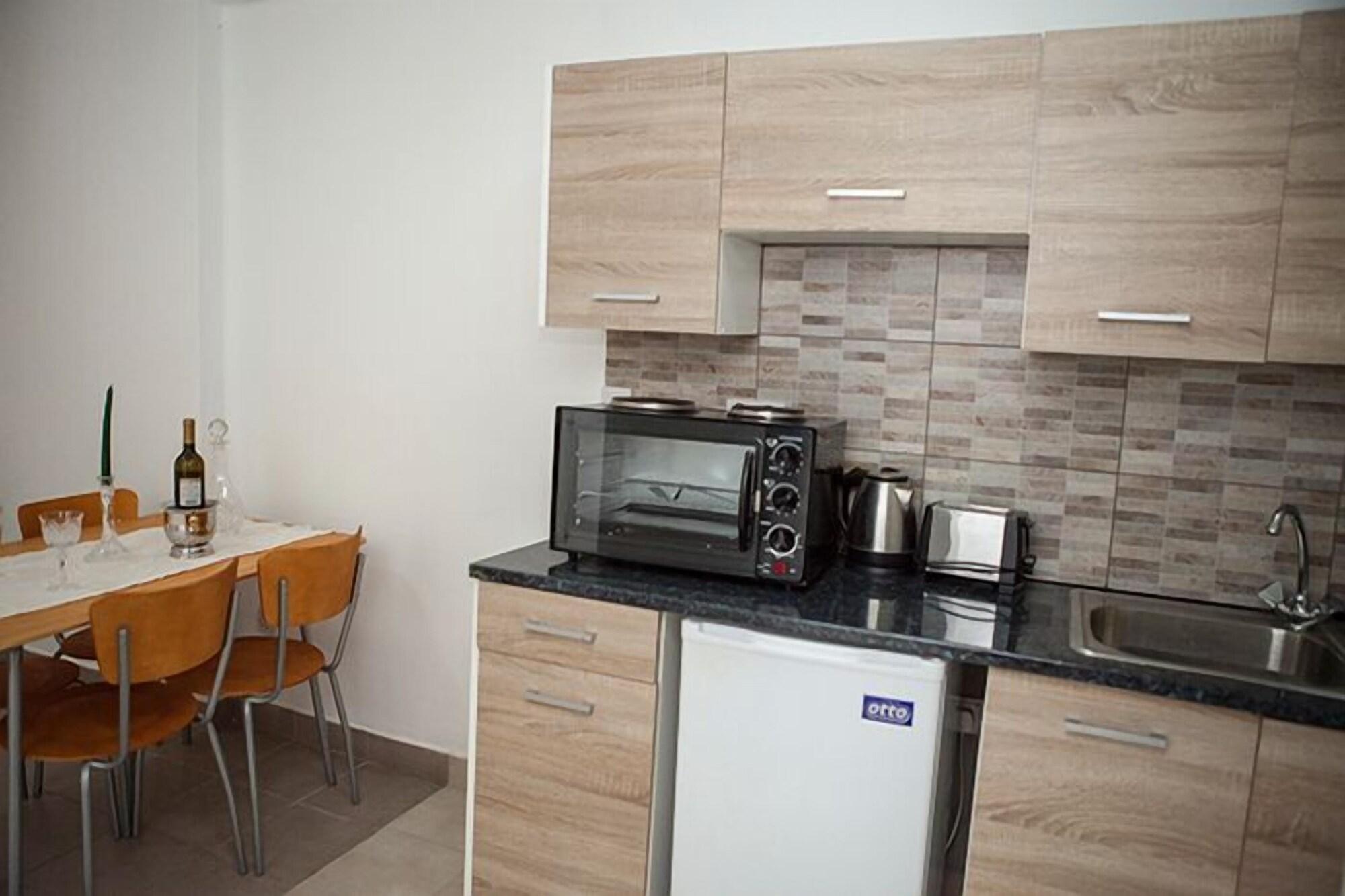 Alecos Hotel Apartments Paphos Ngoại thất bức ảnh